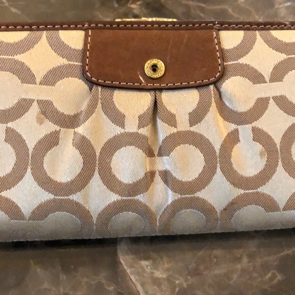 Coach Wallet - Picture 5 of 6